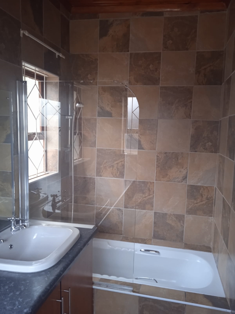To Let 2 Bedroom Property for Rent in Top Town Eastern Cape